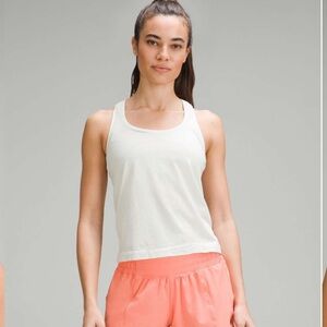 Lululemon Swiftly Tech Racerback Tank Top 2.0 *Race Length
Bone / Bone